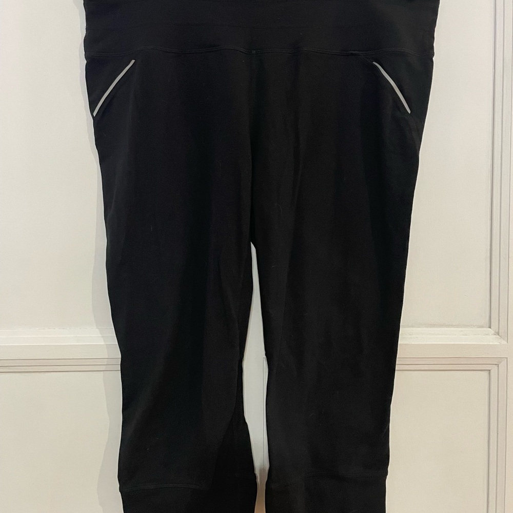 Athleta Relay Capri Leggings Women Size XL - Picture 2 of 7
